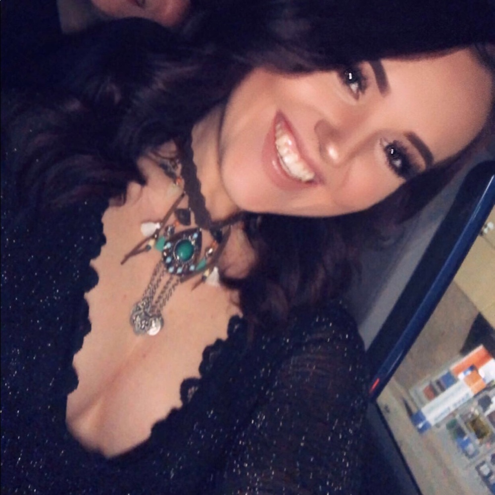 Meet your Posher, Bethany